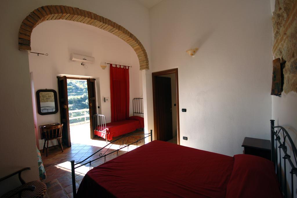 Badolato Marina B & B Stillachiara الغرفة الصورة