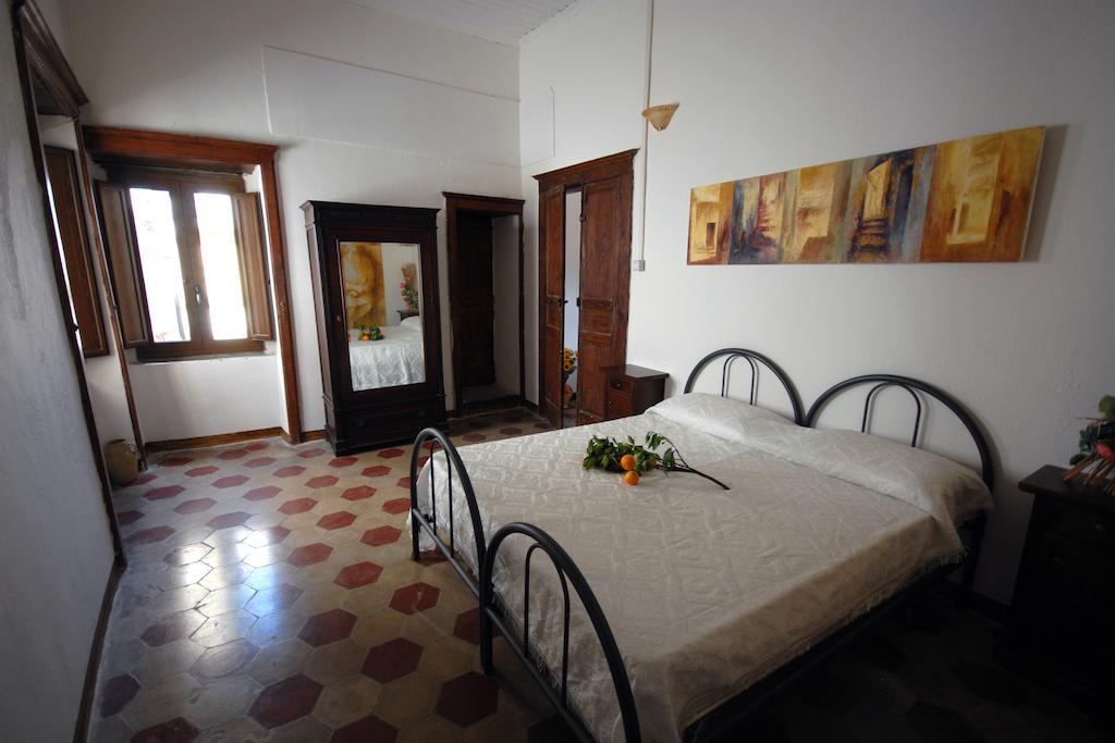 Badolato Marina B & B Stillachiara الغرفة الصورة